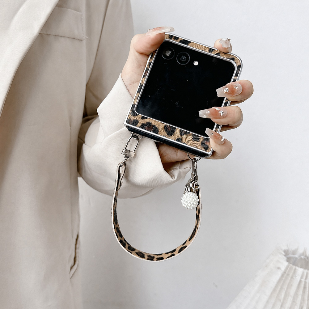 Leopard Print Folding Flip Pho - Phone Accessories For Men ulasan dan harga